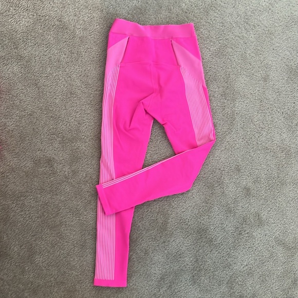 Neon pink, one shoulder Fabletics Set - Picture 4 of 5